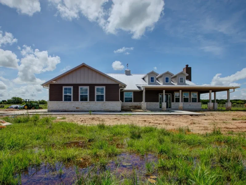 Wide exterior view of a custom home built by Hawkeye Construction LLC